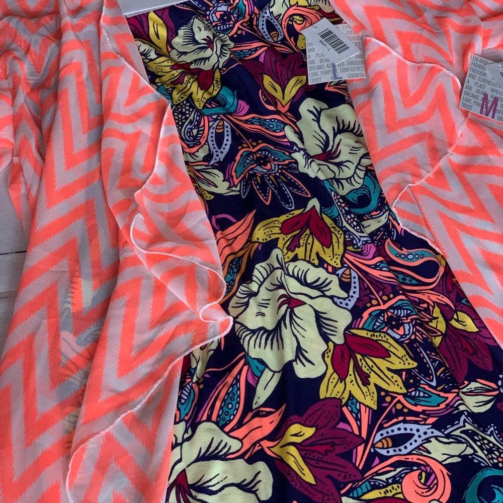 LuLaRoe Outfit - M Shirley / L Maxi (slinky)